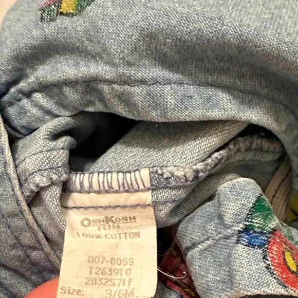 OshKosh Vehicle Print Overall Romper - Picture 4 of 4